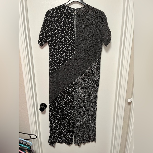 ASOS DESIGN mixed floral spot print smock jumpsuit 4 - Picture 3 of 9